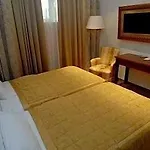 Globo Hotel 4*