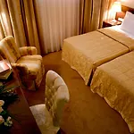 Globo Otel Split