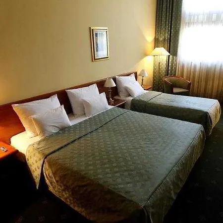 Hotel Globo 4*